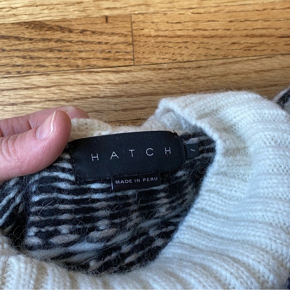 HATCH - The Noemi Alpaca Sweater - Picture 6 of 8